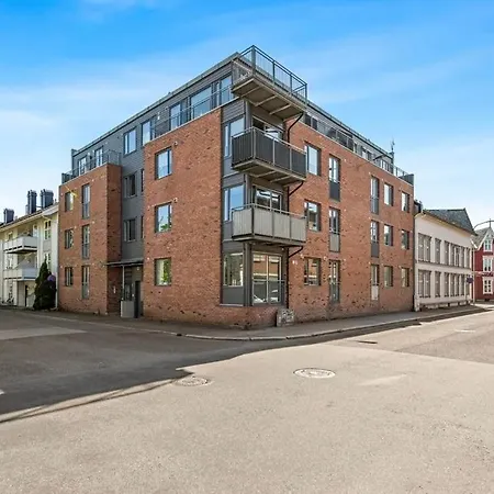 Heart Of Tonsberg, Newly Renovated, For 6 People!