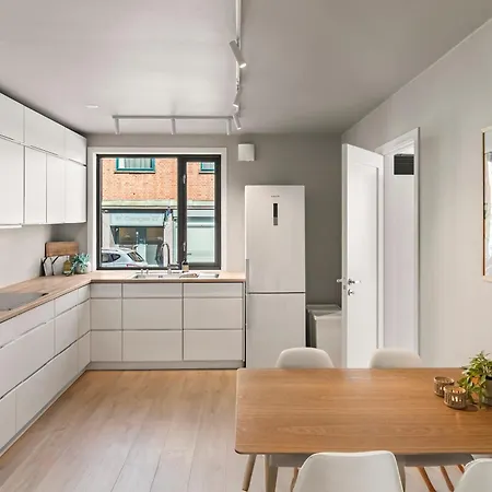Heart Of Tonsberg, Newly Renovated, For 6 People! Apartment Tonsberg
