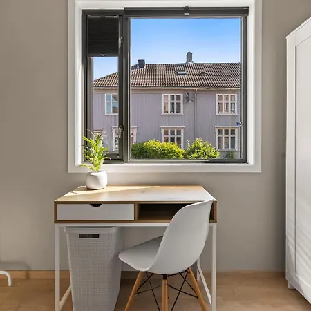 Heart Of Tonsberg, Newly Renovated, For 6 People! Apartamento *