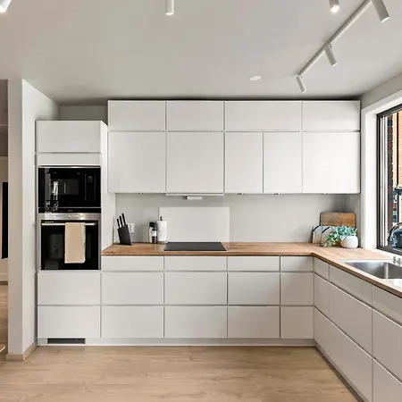 Heart Of Tonsberg, Newly Renovated, For 6 People! Apartamento *